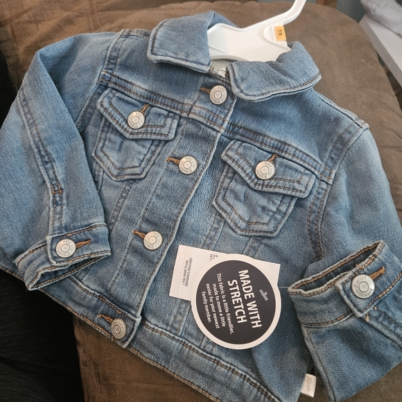 OshKosh B'gosh Other - BRAND NEW BABY B'GOSH DENIM JEAN JACKET, 12M, STILL W TAGS